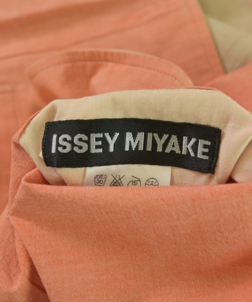 ISSEY MIYAKE（イッセイミヤケ）カジュアルシャツ オレンジ サイズ:2(M位) メンズ/2200684581118