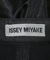 ISSEY MIYAKE（イッセイミヤケ）その他 黒 サイズ:M レディース/2200685235072