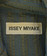 ISSEY MIYAKE（イッセイミヤケ）カジュアルジャケット カーキ サイズ:M レディース/2200680995018