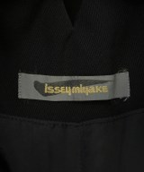 ISSEY MIYAKE（イッセイミヤケ）その他 黒 サイズ:M レディース/2200680995032