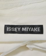 ISSEY MIYAKE（イッセイミヤケ）カジュアルシャツ 白 サイズ:2(M位) メンズ/2200681751095