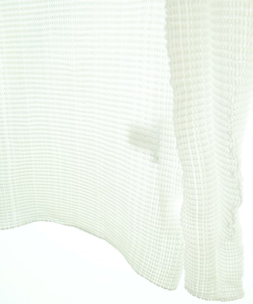 ISSEY MIYAKE（イッセイミヤケ）Tシャツ・カットソー 白 サイズ:2(M位) レディース/2200686600015