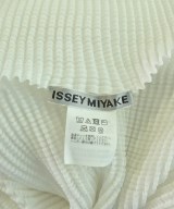 ISSEY MIYAKE（イッセイミヤケ）Tシャツ・カットソー 白 サイズ:2(M位) レディース/2200686600015
