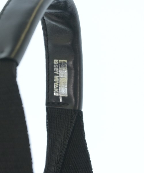 ISSEY MIYAKE（イッセイミヤケ）トートバッグ 黒 サイズ:- レディース/2200686998136