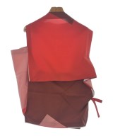 ISSEY MIYAKE（イッセイミヤケ）カジュアルシャツ 赤 サイズ:3(L位) レディース/2200687158027