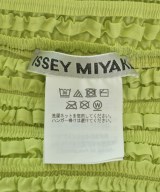 ISSEY MIYAKE（イッセイミヤケ）ブラウス 緑 サイズ:2(M位) レディース/2200689303128
