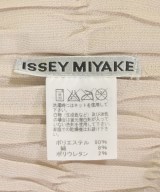 ISSEY MIYAKE（イッセイミヤケ）ブラウス ベージュ サイズ:2(M位) レディース/2200684990583