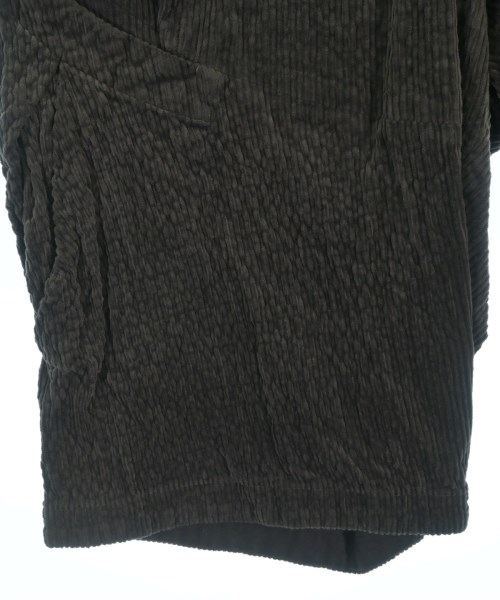 ISSEY MIYAKE（イッセイミヤケ）ショートパンツ グレー サイズ:-(L位) メンズ/2200686577089