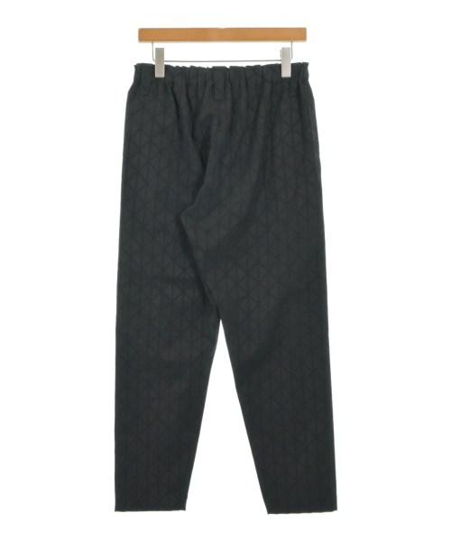 ISSEY MIYAKE（イッセイミヤケ）その他 黒 サイズ:2(M位) レディース/2200692584057