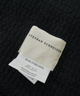 STEPHAN SCHNEIDER（ステファンシュナイダー）マフラー 黒 サイズ:- メンズ/2200659203083