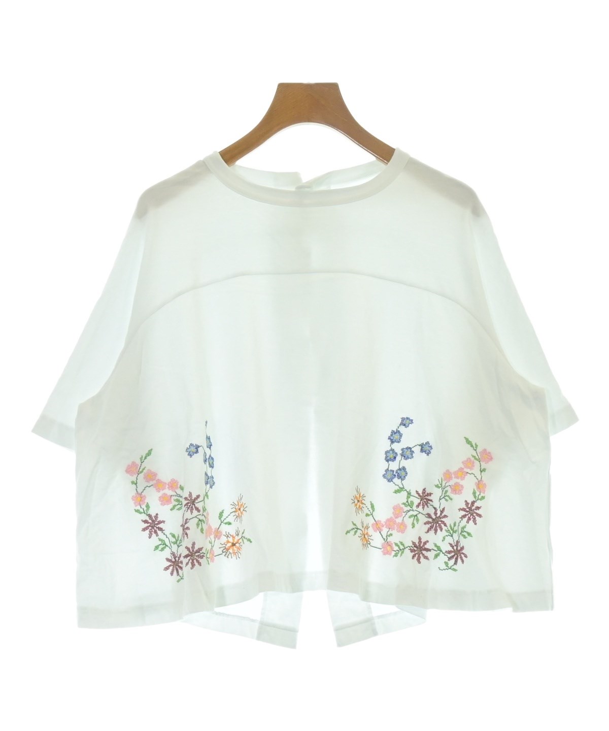 【中古】タオ tao 2024年秋冬 コットン クルーネック 半袖Ｔシャツ ホワイト【サイズL】【レディース】 TAO（タオ）Tシャツ・カットソー 白 サイズ:-(S位) レディース