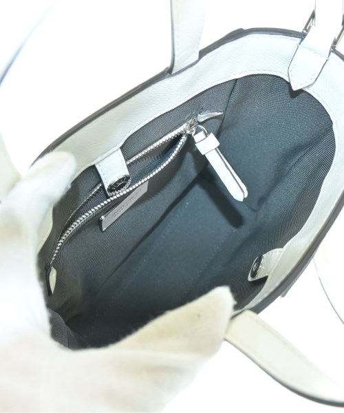 JIMMY CHOO（ジミーチュー）ショルダーバッグ 白 サイズ:- レディース/2200607856538