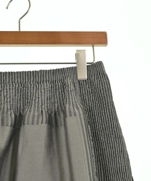 A-POC ABLE ISSEY MIYAKE（エイポック）ひざ丈スカート グレー サイズ:2(M位) レディース/2200604579041