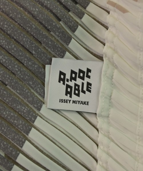 A-POC ABLE ISSEY MIYAKE（エイポック）カジュアルシャツ 白 サイズ:1(S位) メンズ/2200655484370