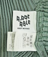 A-POC ABLE ISSEY MIYAKE（エイポック）カジュアルシャツ 緑 サイズ:1(S位) レディース/2200635505026