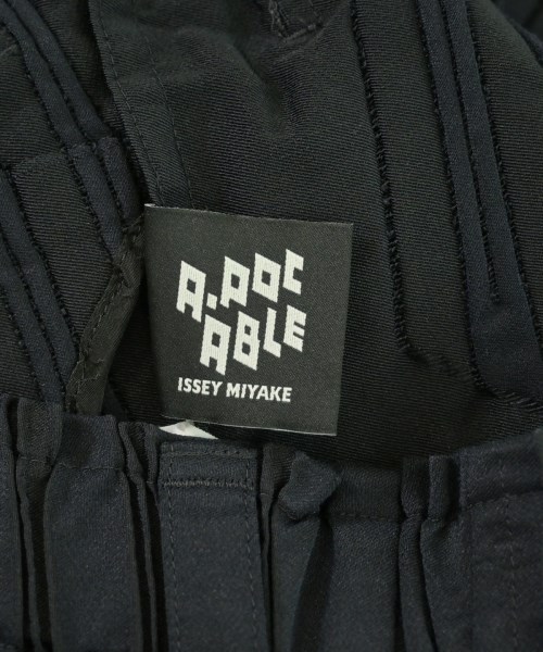 A-POC ABLE ISSEY MIYAKE（エイポック）その他 紺 サイズ:3(L位) メンズ/2200731379064
