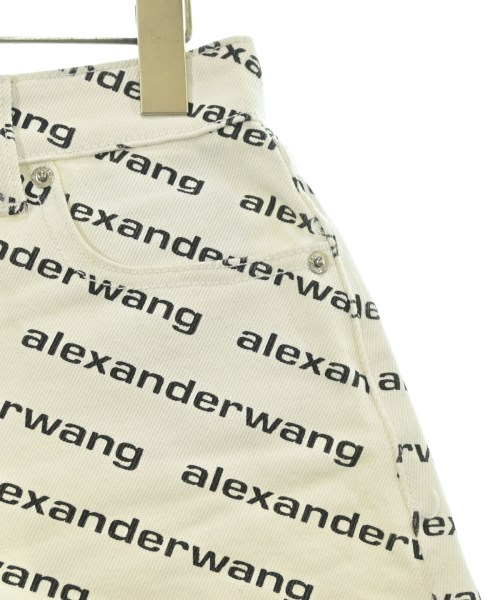 ALEXANDER WANG（アレキサンダーワン）ショートパンツ 白 サイズ:26(M位) レディース/2200626104320