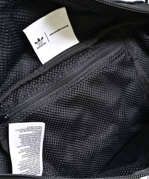 ALEXANDER WANG（アレキサンダーワン）ショルダーバッグ 黒 サイズ:- メンズ/2200657051013