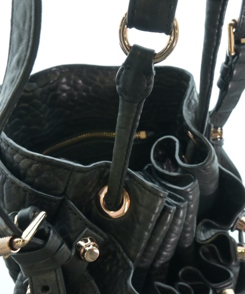 ALEXANDER WANG（アレキサンダーワン）ショルダーバッグ 黒 サイズ:- レディース/2200713388220
