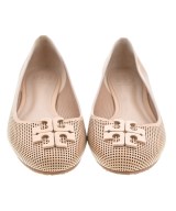 TORY BURCH（トリーバーチ）バレエシューズ/オペラシューズ ベージュ サイズ:US7(24cm位) レディース/2200666440044