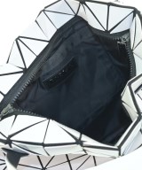 BAO BAO ISSEY MIYAKE（バオバオイッセイミヤケ）トートバッグ 白 サイズ:- レディース/2200436028021
