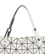 BAO BAO ISSEY MIYAKE（バオバオイッセイミヤケ）トートバッグ 白 サイズ:- レディース/2200436028021