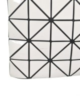 BAO BAO ISSEY MIYAKE（バオバオイッセイミヤケ）トートバッグ 白 サイズ:- レディース/2200436028021