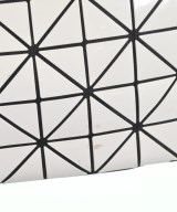 BAO BAO ISSEY MIYAKE（バオバオイッセイミヤケ）トートバッグ 白 サイズ:- レディース/2200436028021
