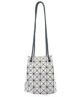 BAO BAO ISSEY MIYAKE（バオバオイッセイミヤケ）ハンドバッグ 白 サイズ:- レディース/2200638558029