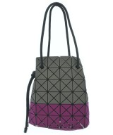 BAO BAO ISSEY MIYAKE（バオバオイッセイミヤケ）ショルダーバッグ グレー サイズ:- レディース/2200644770170