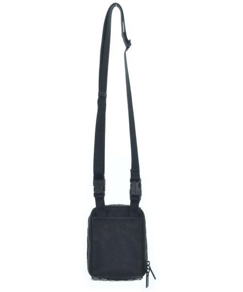 BAO BAO ISSEY MIYAKE（バオバオイッセイミヤケ）ショルダーバッグ シルバー サイズ:- メンズ/2200622208060