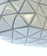 BAO BAO ISSEY MIYAKE（バオバオイッセイミヤケ）ハンドバッグ 白 サイズ:- レディース/2200627320071