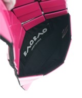 BAO BAO ISSEY MIYAKE（バオバオイッセイミヤケ）カードケース 赤 サイズ:- レディース/2200631469063