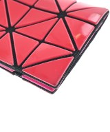 BAO BAO ISSEY MIYAKE（バオバオイッセイミヤケ）カードケース 赤 サイズ:- レディース/2200631469063