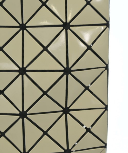BAO BAO ISSEY MIYAKE（バオバオイッセイミヤケ）トートバッグ 白 サイズ:- レディース/2200621858068