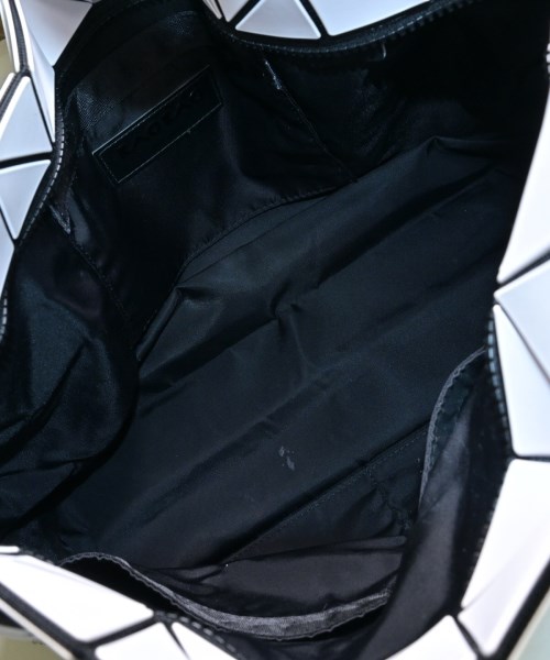 BAO BAO ISSEY MIYAKE（バオバオイッセイミヤケ）トートバッグ 白 サイズ:- レディース/2200606311212