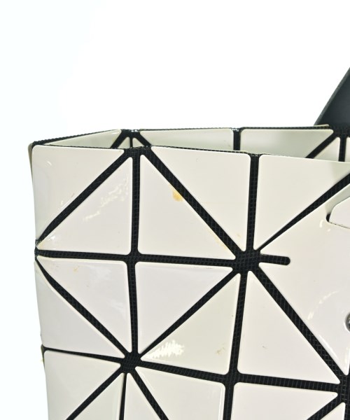 BAO BAO ISSEY MIYAKE（バオバオイッセイミヤケ）トートバッグ 白 サイズ:- レディース/2200606311212