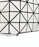 BAO BAO ISSEY MIYAKE（バオバオイッセイミヤケ）トートバッグ 白 サイズ:- レディース/2200606311212