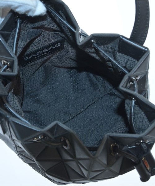BAO BAO ISSEY MIYAKE（バオバオイッセイミヤケ）ショルダーバッグ 黒 サイズ:- レディース/2200615189253