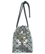 BAO BAO ISSEY MIYAKE（バオバオイッセイミヤケ）ショルダーバッグ シルバー サイズ:- メンズ/2200620306065