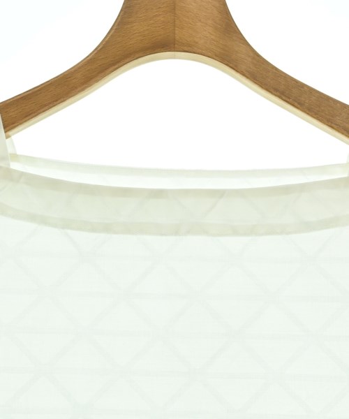 ISSEY MIYAKE（イッセイミヤケ）カジュアルシャツ 白 サイズ:2(M位) レディース/2200620412223