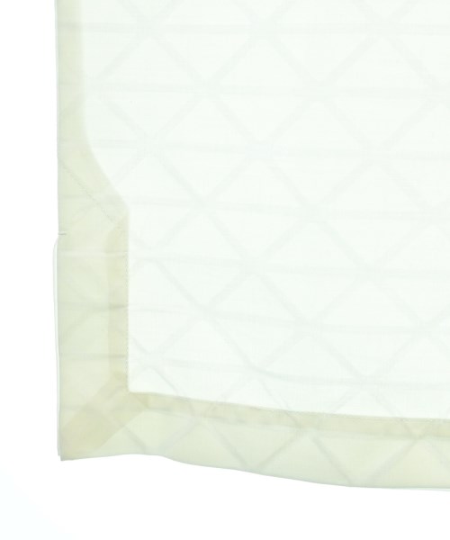 ISSEY MIYAKE（イッセイミヤケ）カジュアルシャツ 白 サイズ:2(M位) レディース/2200620412223