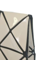BAO BAO ISSEY MIYAKE（バオバオイッセイミヤケ）クラッチバッグ 白 サイズ:- レディース/2200606305136