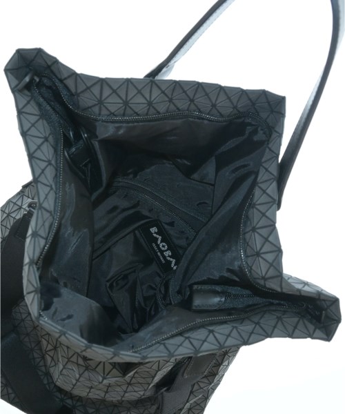 BAO BAO ISSEY MIYAKE（バオバオイッセイミヤケ）ショルダーバッグ 黒 サイズ:- メンズ/2200673507013