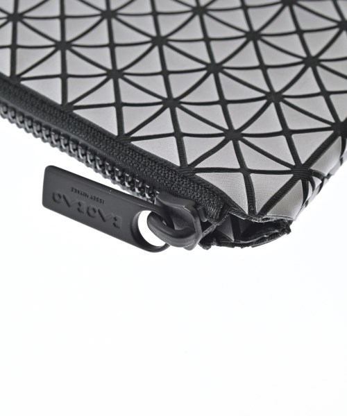 BAO BAO ISSEY MIYAKE（バオバオイッセイミヤケ）財布・コインケース シルバー サイズ:- メンズ/2200679831099