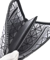 BAO BAO ISSEY MIYAKE（バオバオイッセイミヤケ）財布・コインケース シルバー サイズ:- メンズ/2200679831099