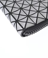 BAO BAO ISSEY MIYAKE（バオバオイッセイミヤケ）財布・コインケース シルバー サイズ:- メンズ/2200679831099