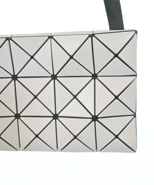 BAO BAO ISSEY MIYAKE（バオバオイッセイミヤケ）ショルダーバッグ グレー サイズ:- レディース/2200681110137