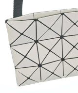 BAO BAO ISSEY MIYAKE（バオバオイッセイミヤケ）ショルダーバッグ グレー サイズ:- レディース/2200681110137