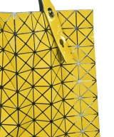 BAO BAO ISSEY MIYAKE（バオバオイッセイミヤケ）トートバッグ 黄 サイズ:- レディース/2200676549119